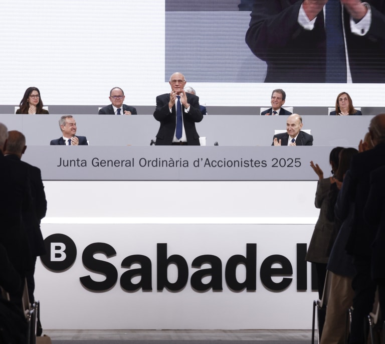 Oliu apela a los accionistas en la junta del Sabadell frente a la OPA de BBVA: "La continuidad del proyecto está en sus manos"