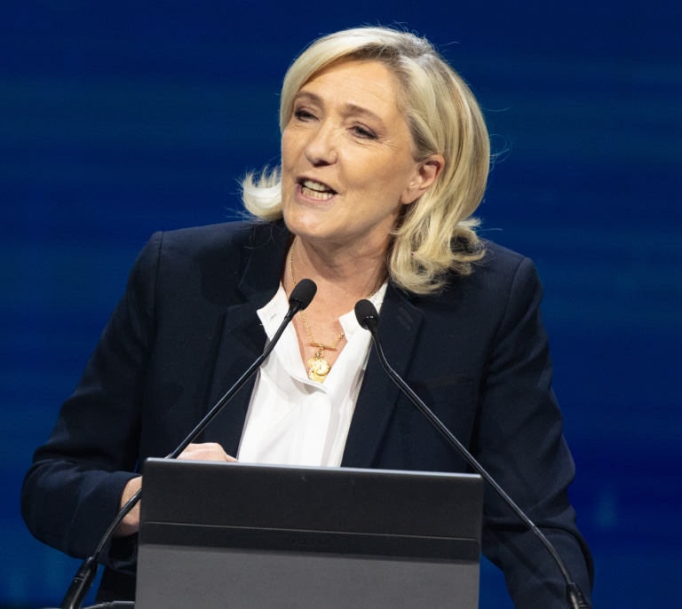 Marine Le Pen: "En Francia se ha violado el estado de Derecho al inhabilitarme"
