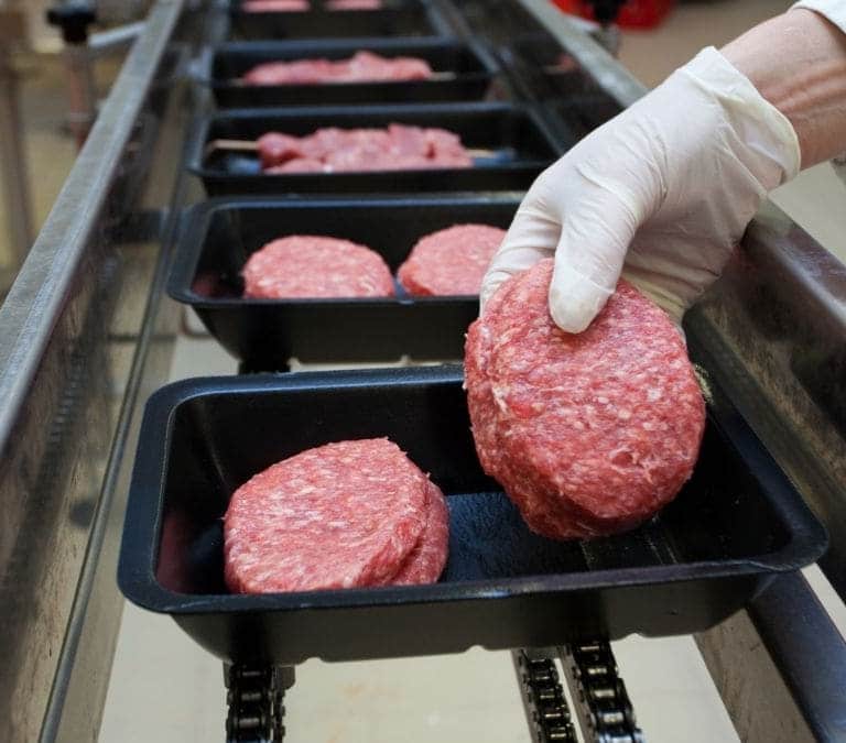 La advertencia de la OCU por la carne de las hamburguesas de los supermercados