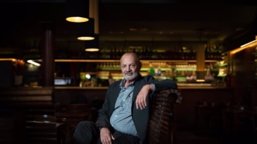 Muere a los 70 años el escritor catalán Pedro Zarraluki