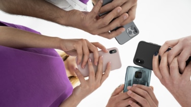 Cuáles son los teléfonos móviles compatibles con Starlink