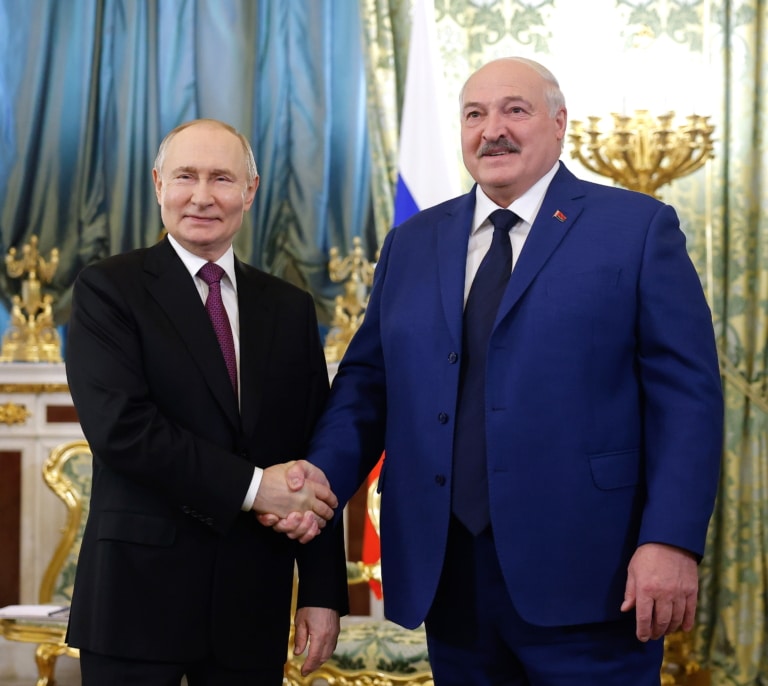 Putin, "favorable" al alto el fuego pero dice que hay que discutirlo
