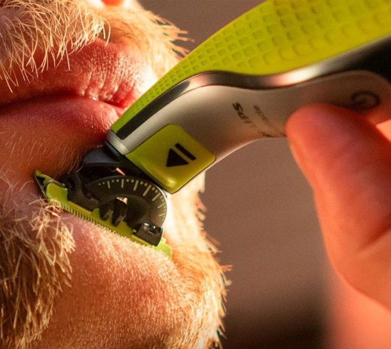 Amazon tira la casa por la ventana y rebaja la recortadora de barba Philips con más de 5 mil valoraciones positivas