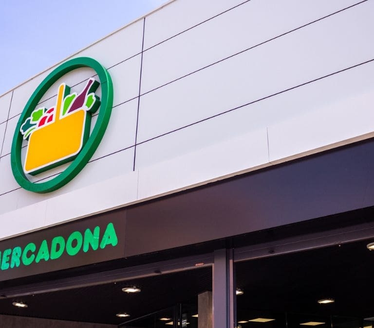 Mercadona sorprende con esta gama de productos de belleza para el verano
