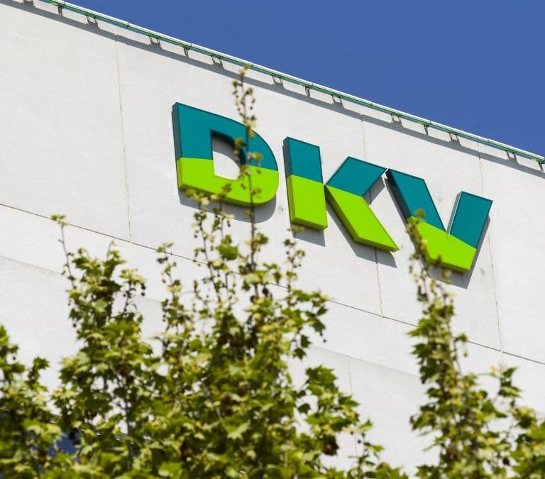 DKV deja sin asistencia sanitaria a casi 200.000 funcionarios y sus familias tras abandonar Muface