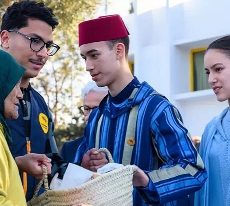 Los hijos de Mohamed VI protagonizan el Ramadán en Marruecos ante la ausencia del rey