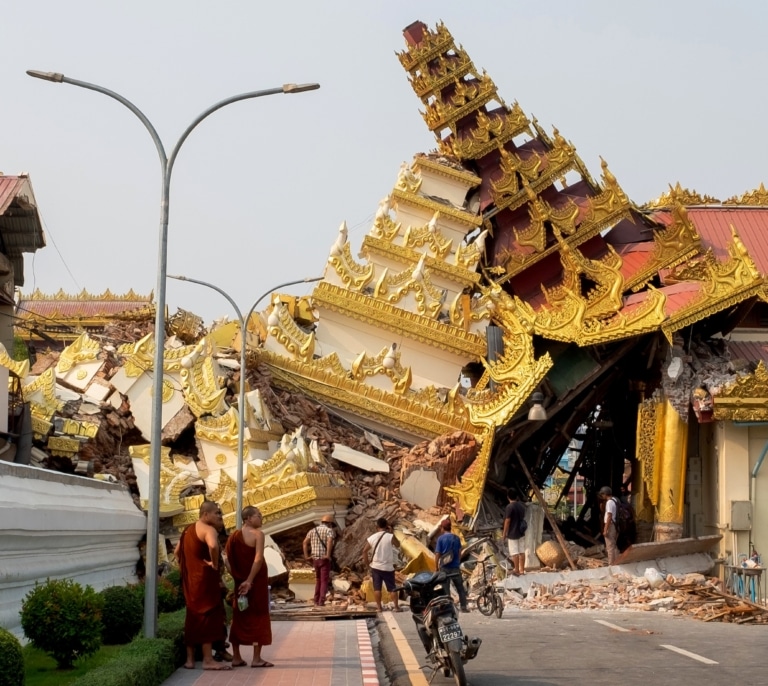 El terremoto de Birmania provoca más de 1.700 muertos, 17 de ellos en Tailandia