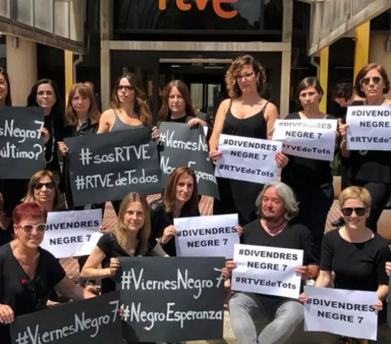 Habría que volver a organizar unos viernes negros en RTVE
