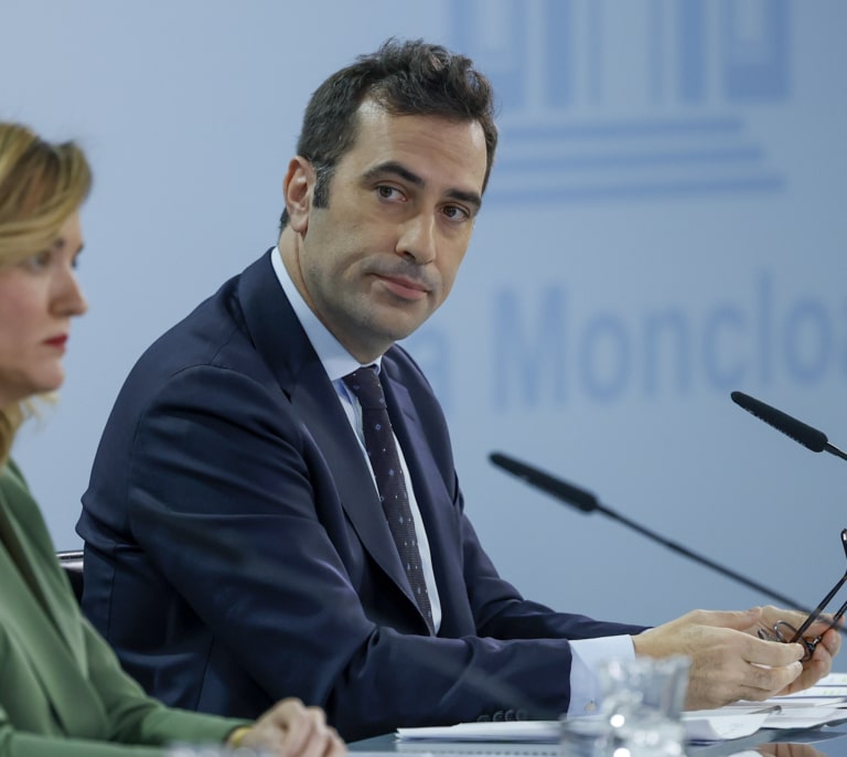 Sánchez queda en manos de Podemos en el decreto antiaranceles