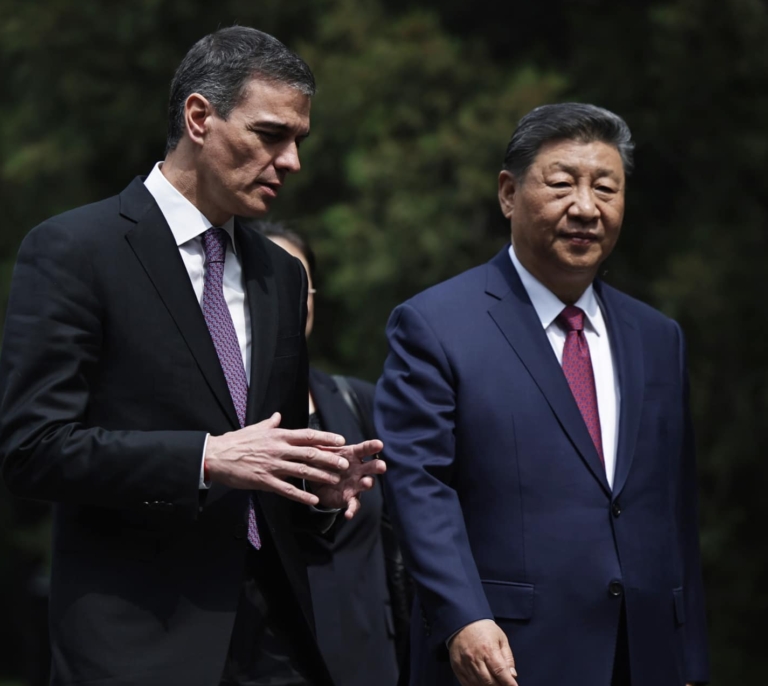 Sánchez, tras su encuentro de tres horas con el líder chino: "La política exterior de España no va contra nadie"