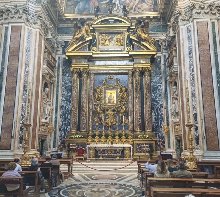 Así es la Basílica de Santa María la Mayor, lugar donde será enterrado el Papa Francisco
