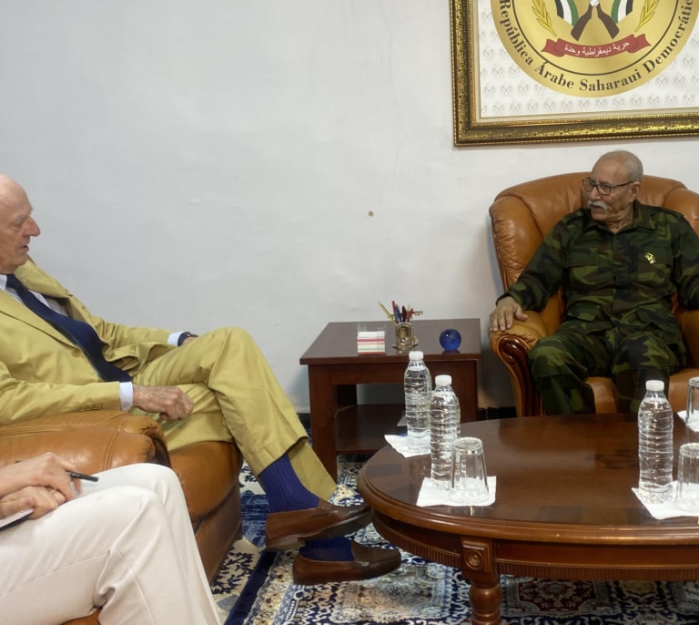 Argelia insta a la ONU a reanudar las negociaciones directas entre el Polisario y Marruecos