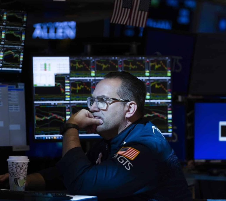 Trump se rinde a los mercados improvisando una pausa arancelaria que viste de "arte de negociar"