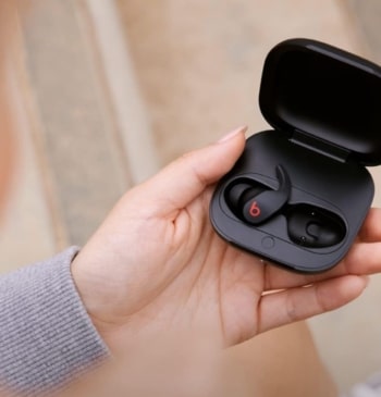 Amazon hunde el precio de estos auriculares intraurales súper cómodos