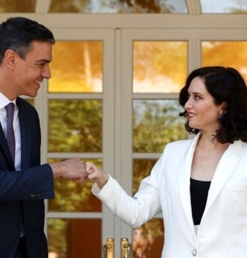 Sánchez y Ayuso se quitan de en medio (y no hace falta)