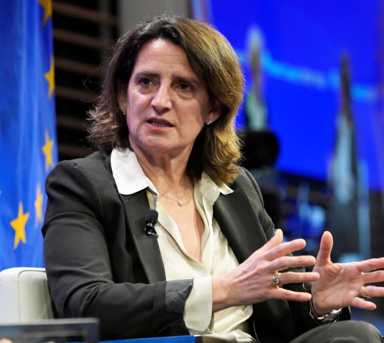 Teresa Ribera clama en Washington contra los aranceles de Trump: "No van bien a nadie, es indignante"