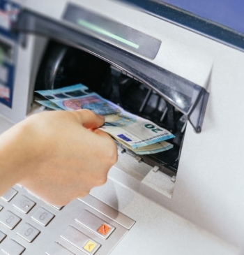 La nueva función en los cajeros automáticos: paga en efectivo y te [...]