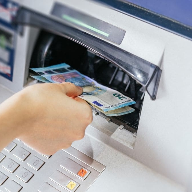 Los bancos, imparables en bolsa: CaixaBank y Santander, los que más suben [...]