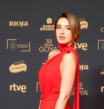 Lola Índigo no llega a un acuerdo con el Ayuntamiento de Cornellá [...]