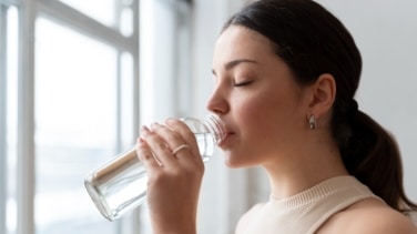 Adiós a las botellas de plástico: este es el filtro de agua para el grifo que necesitas en tu casa por menos de 55 euros