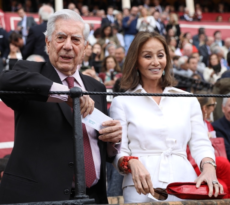 La reacción de Isabel Preysler a la muerte de Mario Vargas Llosa: "Ella no es la viuda"