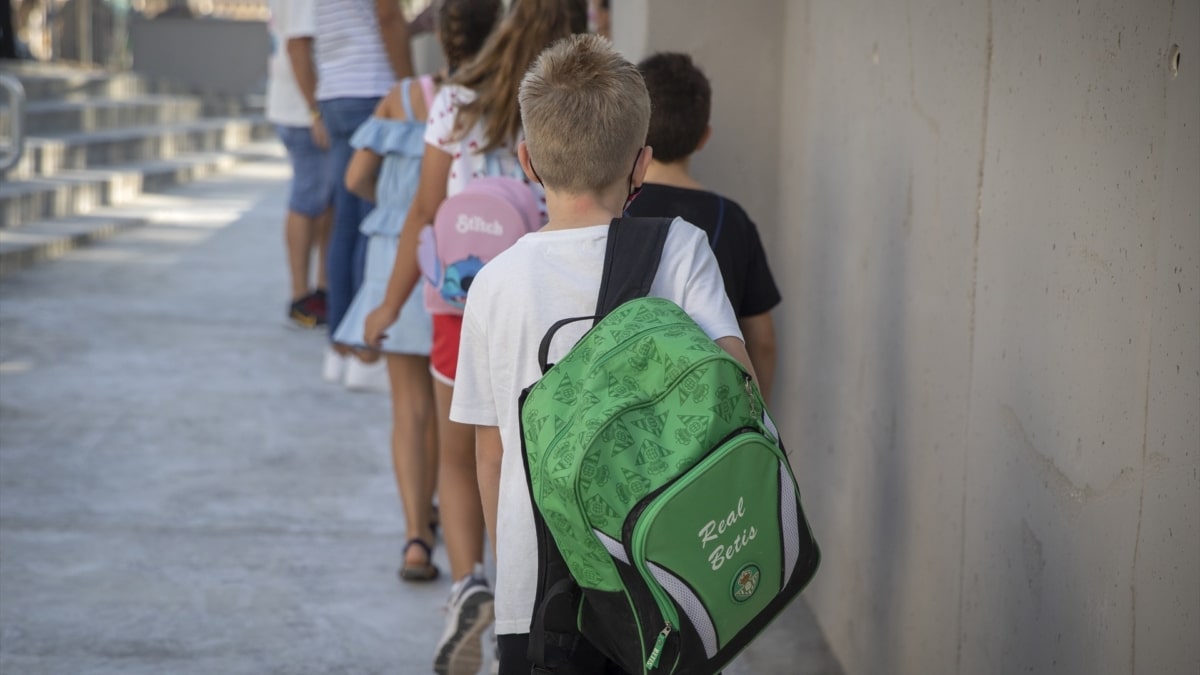 Alumnos de un colegio de Sevilla.