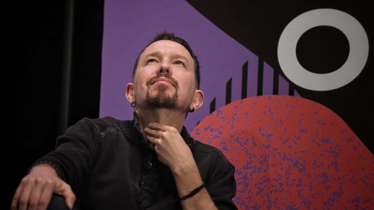 Pablo Iglesias se une a las tesis de Marine Le Pen sobre la "peligrosa judicialización de la política"