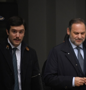 El Gobierno niega de nuevo irregularidades en el rescate de Air Europa: [...]