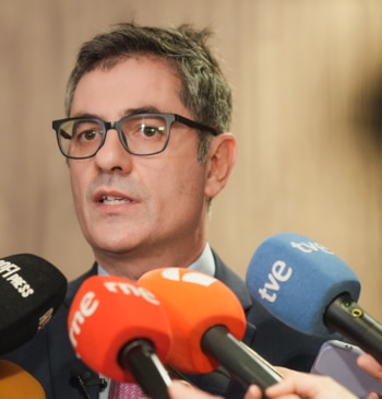 El Gobierno decreta tres días de luto oficial y espera que la [...]