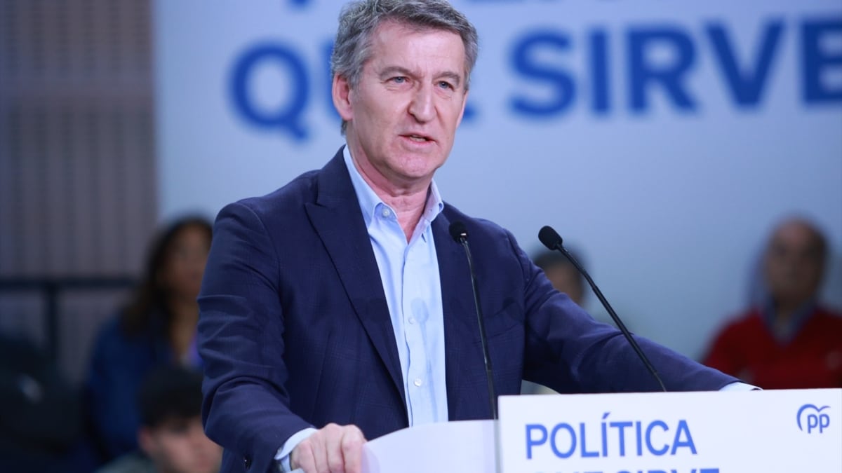 Feijóo: “La UE tiene que responder de forma contundente a los aranceles que nos imponga Donald Trump”