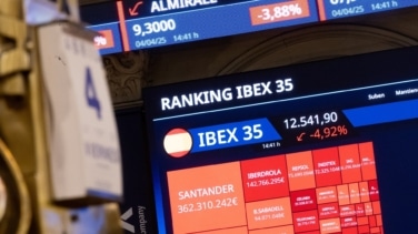 El Ibex 35 se desploma un 6% lastrado por la guerra arancelaria de Trump