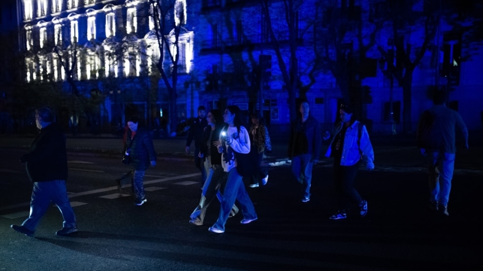 Los edificios con generadores propios que no sucumbieron al apagón: "Se va a multiplicar la demanda"