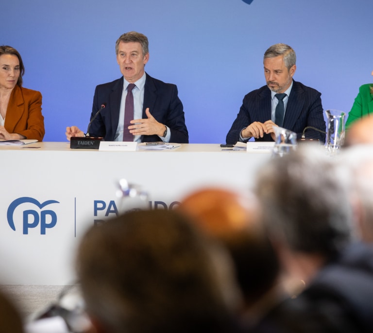 Feijóo cree que el plan de Sánchez contra los aranceles tiene "elementos acertados" y ofrece un pacto de mano tendida