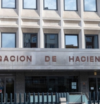 ¿Cuánto tarda Hacienda en devolver la declaración de la renta?