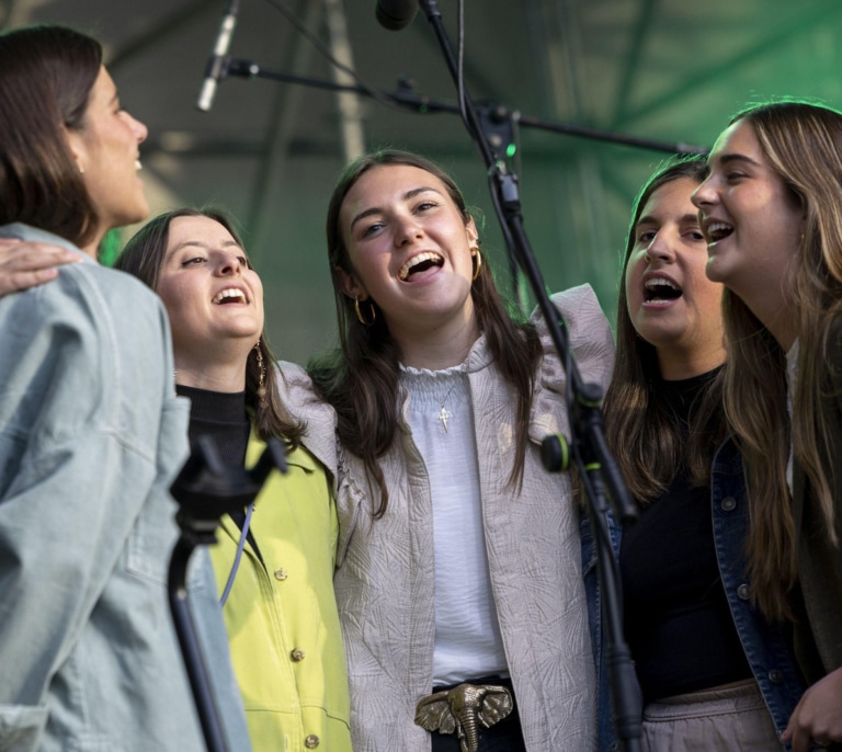 Hakuna recuerda el apoyo del Papa Francisco a los jóvenes: "Ha sido un auténtico privilegio poder crecer de su mano"