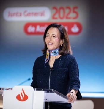 Ana Botín se suma al 'club de los 65 años' del Ibex [...]