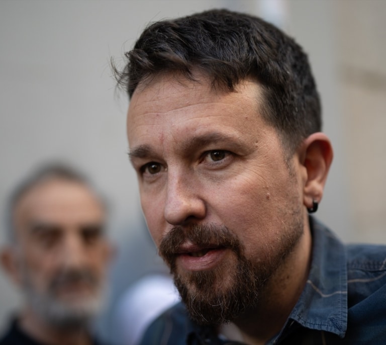 Iglesias evita contestar a Sánchez por sus wasaps y Podemos lo aprovecha para atacar a Sumar