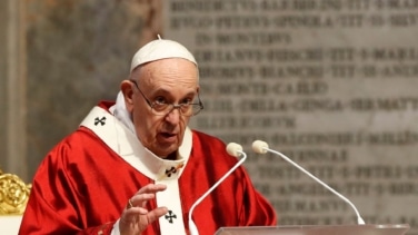 El papa rojo y los ateos creyentes