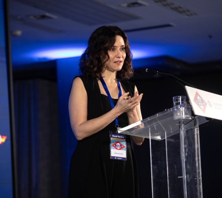 Ayuso pide al Gobierno que declare la emergencia nacional por el apagón