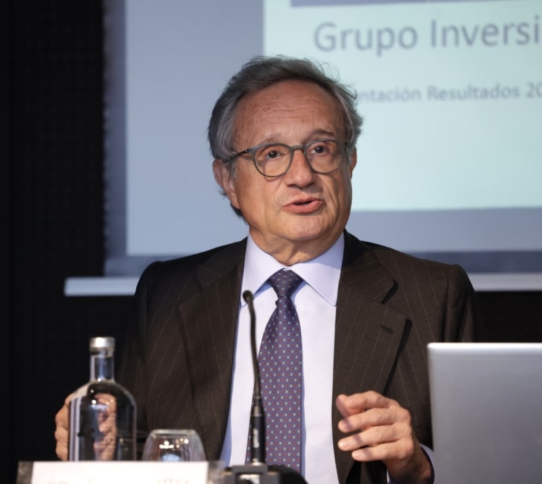 Criteria se hace con el 20% de la siderúrgica Celsa