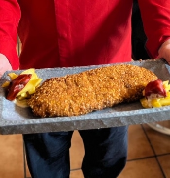 El mejor cachopo de España se come en Casa Repinaldo