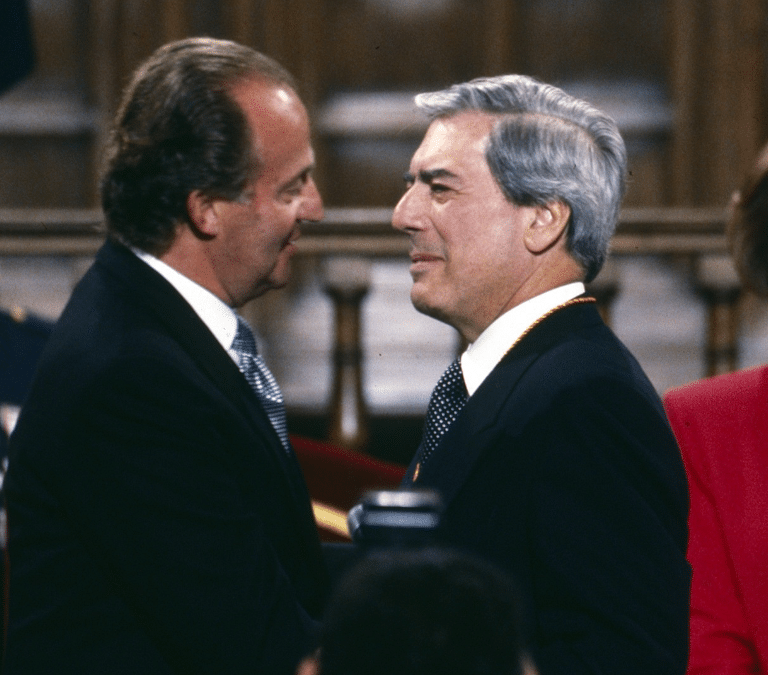 La "decadencia intelectual" de Mario Vargas Llosa: "Fue perdiendo la memoria"