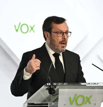 Vox ve "ingenua y poco realista" la propuesta de Mayor Oreja para [...]