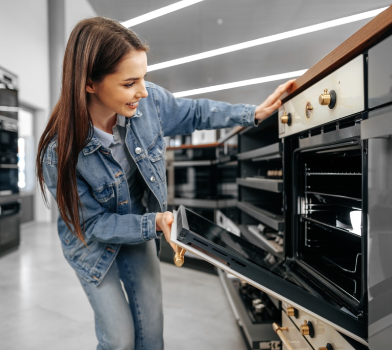 Precio de la luz hoy, 15 de abril de 2025: estas son las horas más baratas y más caras