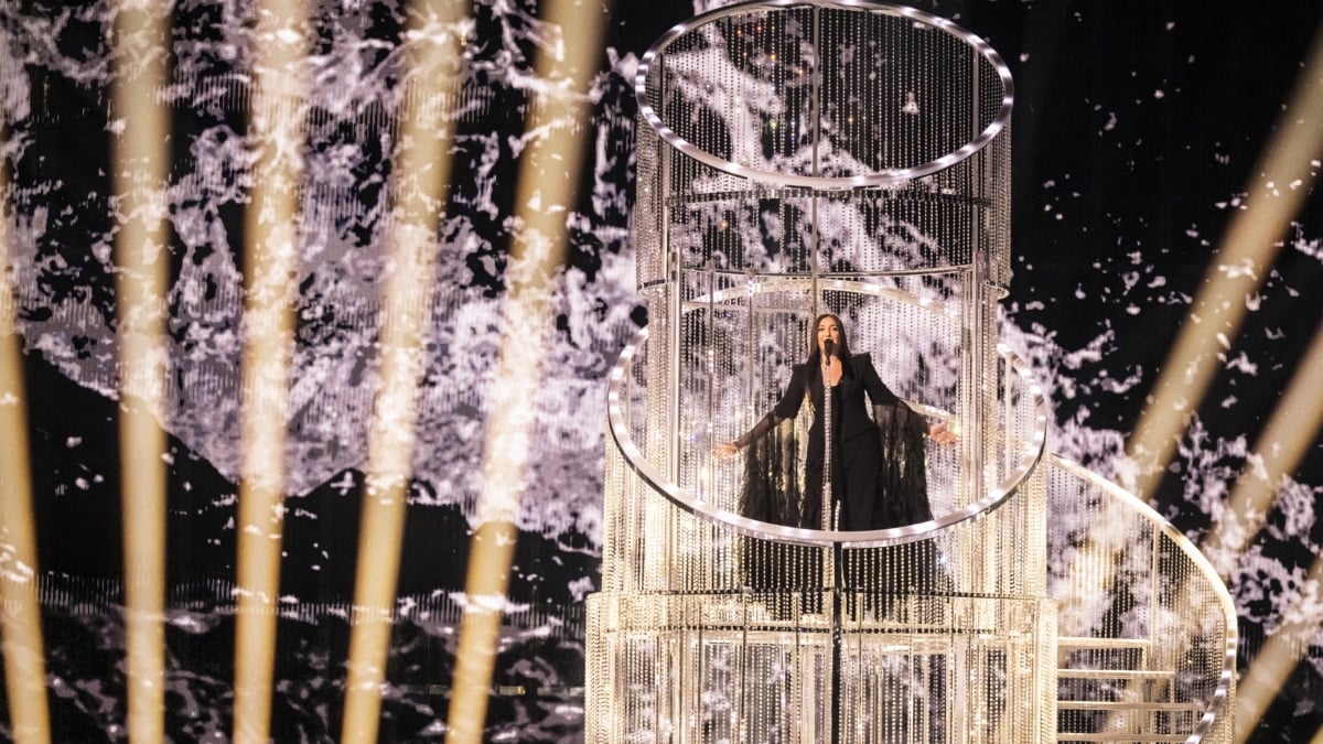 BASEL (Switzerland), 17/05/2025.- Israel's Yuval Raphael performs the song "New day will rise"during the grand final of the 69th Eurovision Song Contest (ESC) in Basel, Switzerland, 17 May 2025. (Suiza, Basilea) EFE/EPA/GEORGIOS KEFALAS
