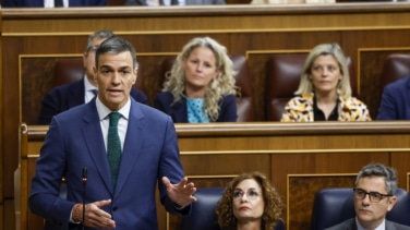 Sánchez defiende a Cerdán tras el ataque de Feijóo por la "corrupción generalizada" y le reprocha su silencio por la "barbarie" en Gaza