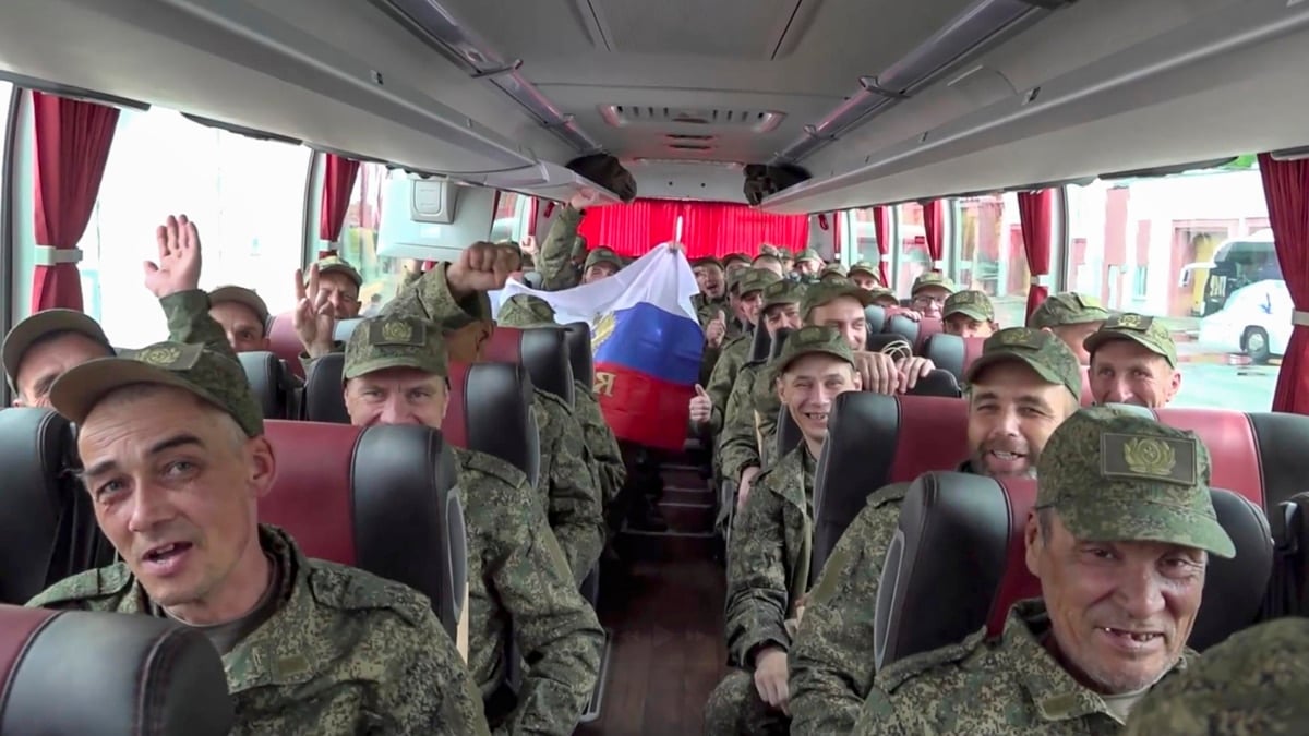 Ucrania vive el peor ataque de Rusia desde hace semanas en medio de canje de prisioneros