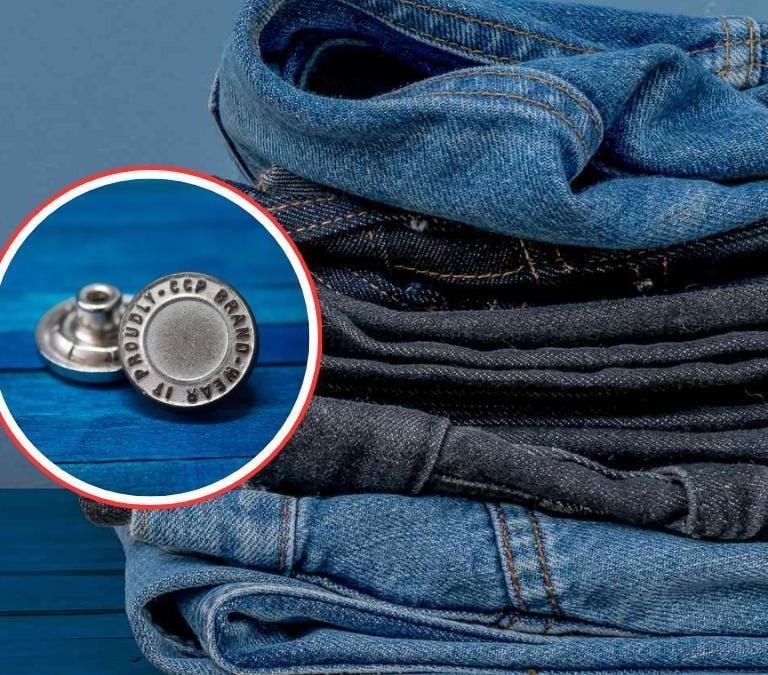 ¿Por qué los vaqueros tienen botones metálicos? Este es su secreto