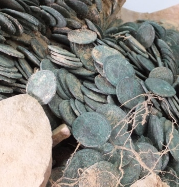 El Tesoro de Tomares, el legado romano que emergió del subsuelo de [...]
