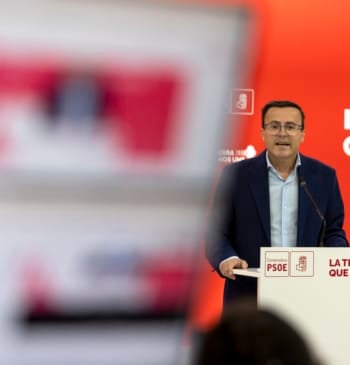 Ferraz vuelve a respaldar a Gallardo pero duda de que haya acertado [...]